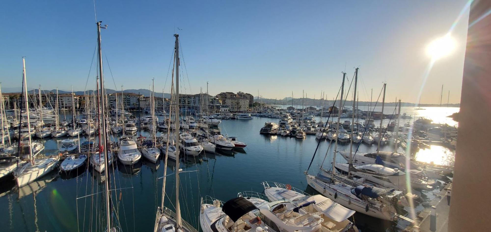 Residence Cap Hermes, Incroyable Vue Sur Le Port, Fréjus Εξωτερικό φωτογραφία